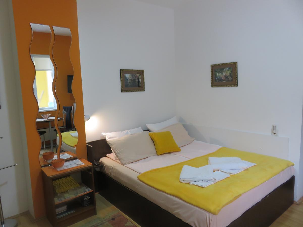 Guest House Pavlovic Soko Banja Bagian luar foto