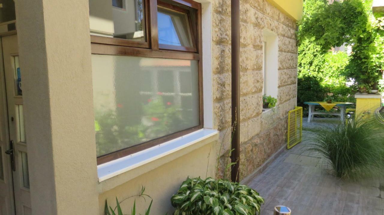 Guest House Pavlovic Soko Banja Bagian luar foto